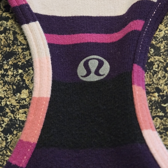 RARE Lululemon Cool Racerback Tank Striped Rib Paris Pink (2012 Release) size XS - Picture 6 of 9